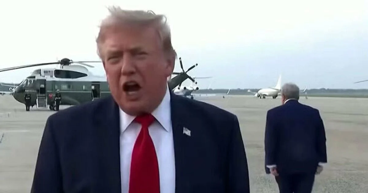 Америка «на вухах»: у Трампа з’явився двійник (Фото)