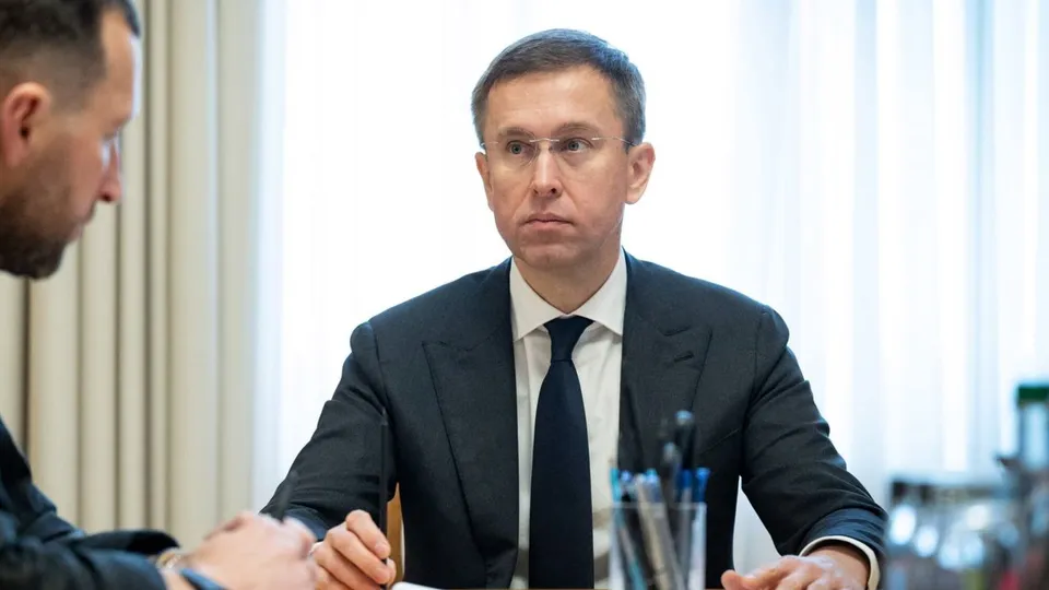 Грошей не вистачає: уряд заморозив непершочергові видатки