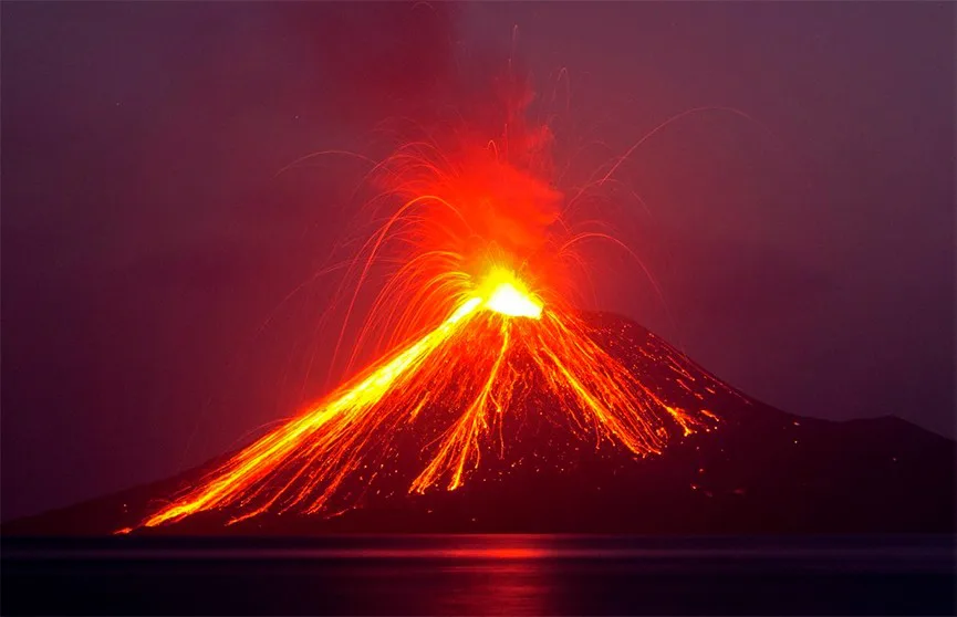 В Ісландії на продаж виставили вулкан