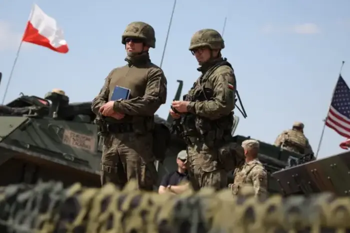 Польща готова платити по 15 тис. доларів за кожного військового США в країні