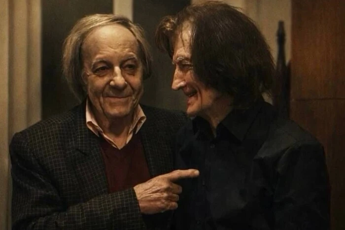 Почесний громадянин Луцька Василь Зінкевич та почесний громадянин Чернівців Павло Дворський зустрілися на концерті 