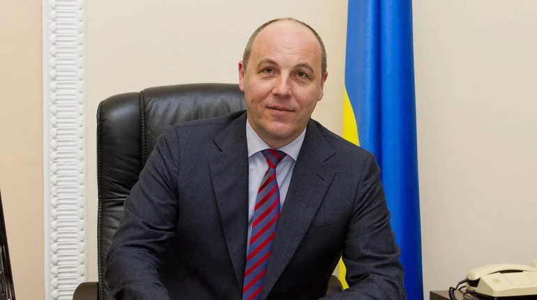 Парламент просить Зеленського надати Парубію звання Героя України посмертно