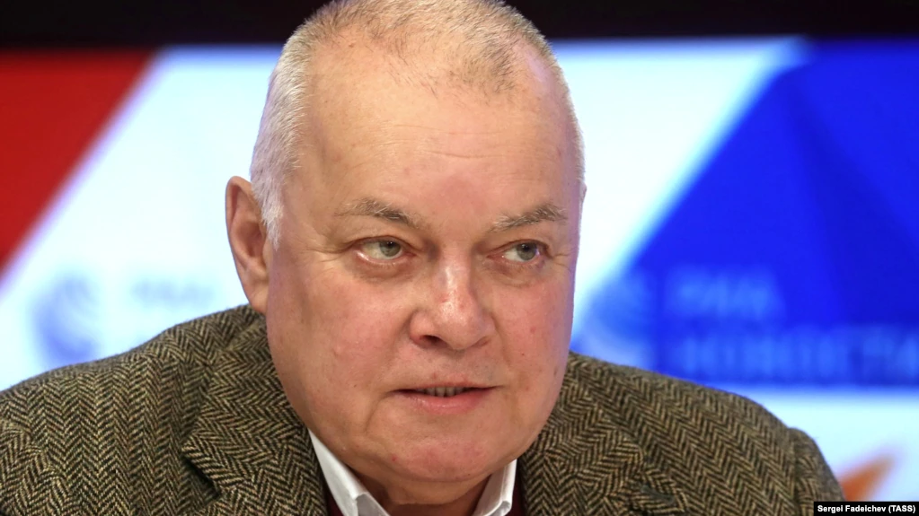 Представники ФСБ називають співробітників російських каналів «колегами»: викриття