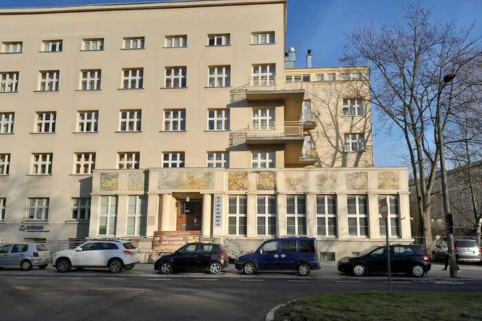 Двох українців знайдено мертвими у Польщі: розширене самогубство?