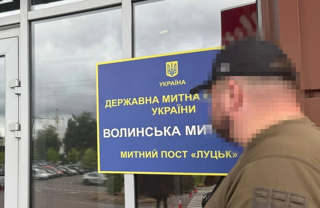 На митницях Волині – масштабні обшуки