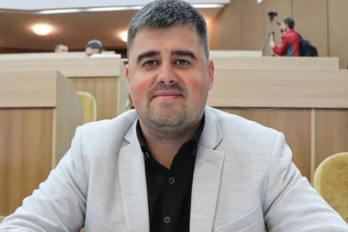  «Слуга» Зеленський отримав штраф за гру в покер
