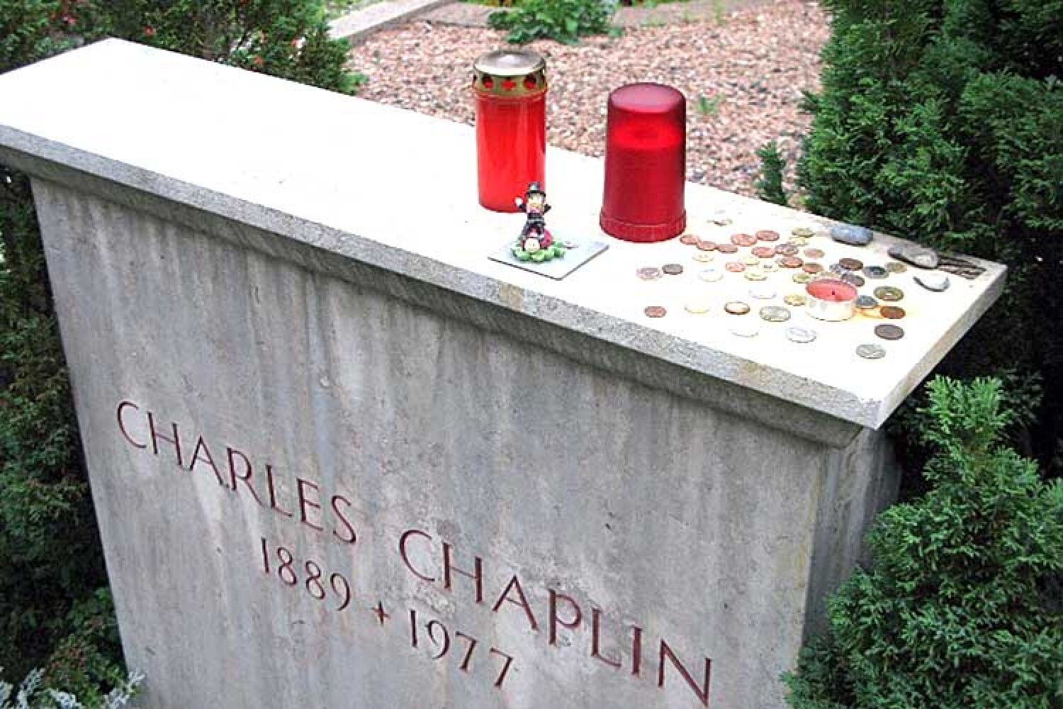 Могила Чарли Чаплина