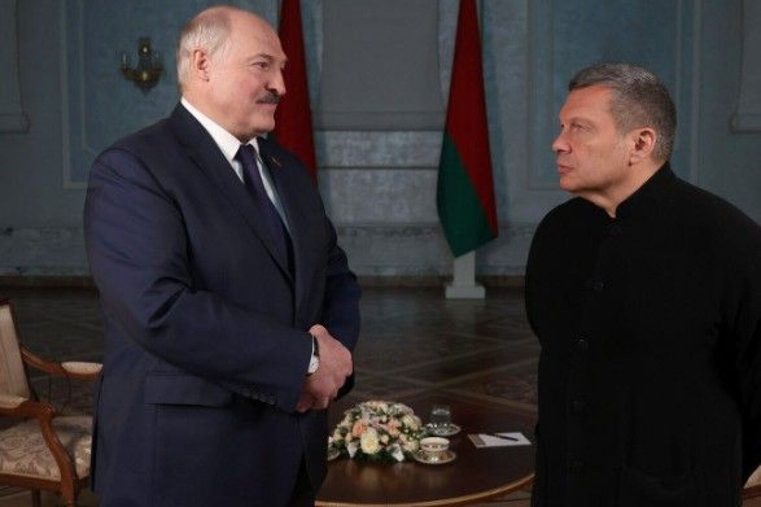 Лукашенко нападение. Лукашенко интервью Соловьёву 2022. Беседа Лукашенко.