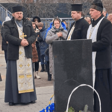 У селищі на Волині відбулася велелюдна молитва (Фото)