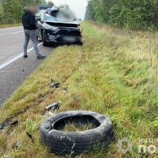 На Волині у ДТП загинула 35-річна жінка, її двоє дітей доставлено в лікарню 