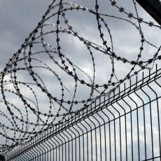 На Волині чоловік перекинув у виправну колонію пакунок із наркотиками