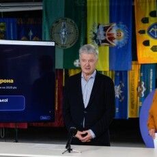 Порошенко вимагає повернути 40 млрд грн на закупівлю зброї