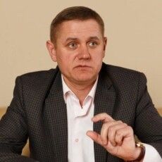 Запахло смаленим – і підозрюваний у корупції перший заступник голови Волиньради мобілізувався до ЗСУ