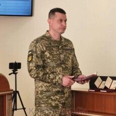 Пішки та без даху над головою: як посадовець ТЦК з Волині живе на одну зарплату