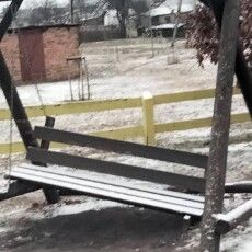 У громаді на Волині вандали нищать місце відпочинку (Фото)