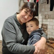 Утекла від обстрілів на Волинь – малу батьківщину бабусі із 5 дітьми 