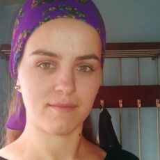 На Волині зникла молода матір із двома маленькими доньками