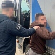 Поліція затримала 20-річного молодика, який підпалив будівлю суду у Луцьку