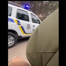 На Волині поліцейський припинив погоню за неповнолітніми на мотоциклі, аби уникнути ДТП (Відео)