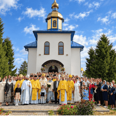 Храм на Волині постав із попелу – і засяяв пам’яттю про Героя
