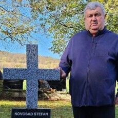 Нововолинець Ігор Новосад через 74 роки розшукав в Австрії діда і поставив на місці його загибелі хрест