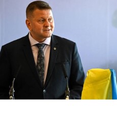 Залужний йде з посади посла. У президенти?