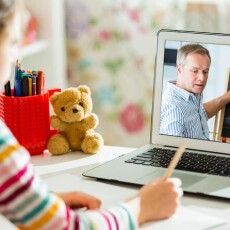 У Луцьку школи на два дні переходять на дистанційне навчання