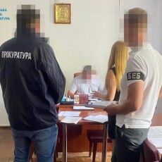 На Волині викрили корупційні схеми з бюджетними коштами: підозрюють 19 чиновників