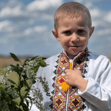 На благодійному концерті в Світязі заради порятунку 5-річного хлопчика зібрали понад пів мільйона гривень