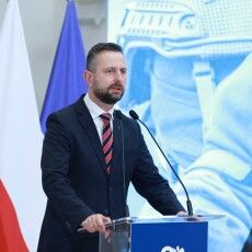 Міністр оборони Польщі: без вирішення «Волинського питання» Україна не вступить до ЄС
