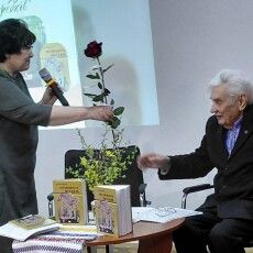 «Якщо є сув’язь поколінь,  то держава – незнищенна». Нова книга видатного волинянина