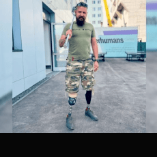 У Дніпрі чоловік обматюкав ветерана на протезах (Відео)