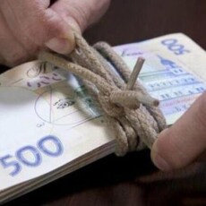 Скільки коштів отримають громади Волині на зарплати вчителям