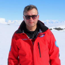 Волинський полярник повернувся з Антарктиди і йде захищати Україну
