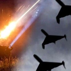В обласному центрі Волині пролунали потужні вибухи: місто без світла (оновлено)
