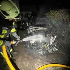 У відомому селі на Волині серед ночі згорів автомобіль