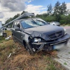 В обласному центрі Волині водій збив електростовп із сонячними батареями