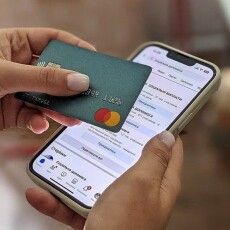 Банківську картку жительки Волині «атакували з країни агресора»