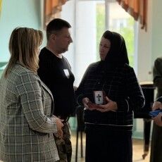 На Волині вручили «Хрест Героя» родинам полеглих захисників із 33 ОМБ