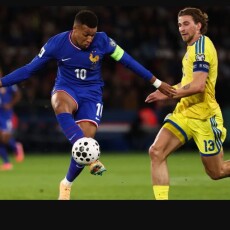 Сергій Ребров пояснив, чому збірна України жодного разу не вдарила по воротах Франції