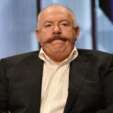 Французькі правоохоронці провели обшук на віллі волинського зятя