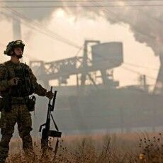 Путін запропонував припинити бойові дії в Україні в обмін на Донбас — WSJ