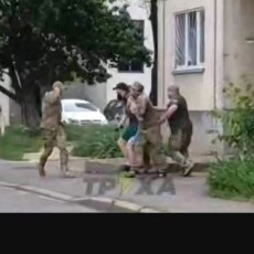 В обласному центрі Волині пʼятеро співробітників ТЦК та СП затримали утікача