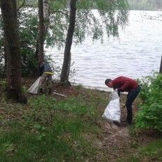 Працівники Шацького нацпарку, Шацька селищна громада разом із газетою «Волинь» організовують екологічні толоки біля озер після відпочинкового сезону