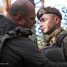 У волинській бригаді – поповнення: воїни отримали нарукавний знак та берет