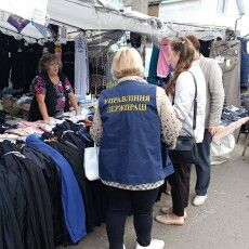 На місцевих ринках Волині шукають нелегалів