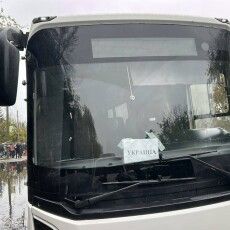 З окупованих Олешків до України виїхали 17 автобусів з людьми, до Росії - лише чотири