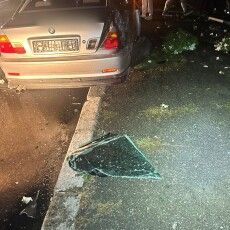 На Волині водійка BMW врізалася в стовп