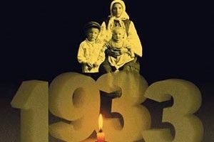 А КАМІНЬ НЕЗАБАРОМ МОХОМ ОБРОСТЕ…