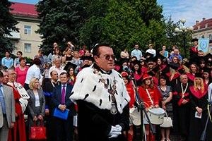 МАГІСТРАМ ВРУЧИЛИ ПОДВІЙНІ ДИПЛОМИ